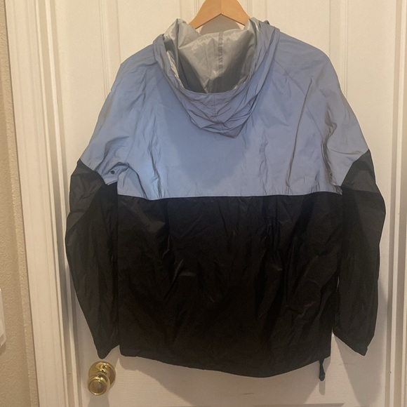 Broken Promises running pullover jacket-medium - Picture 5 of 7